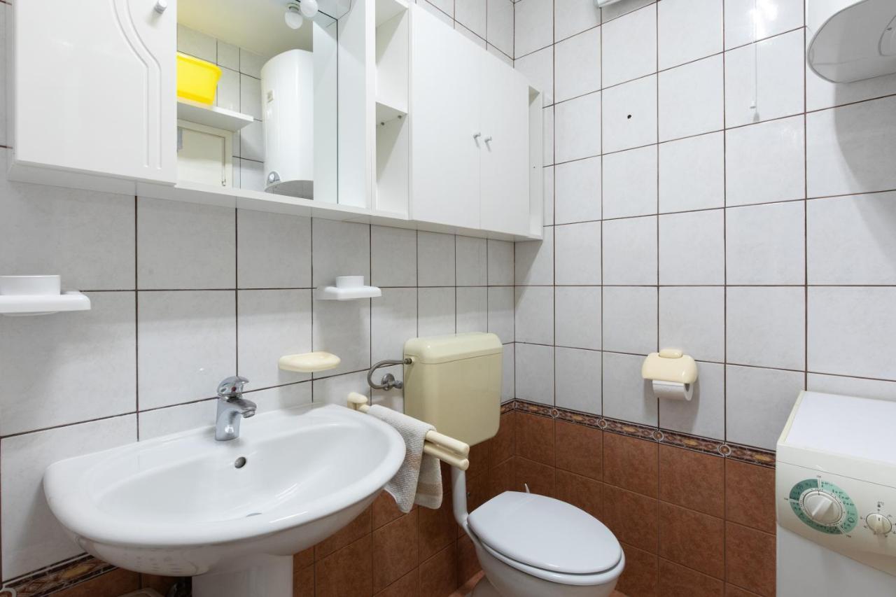 Apartment Blazi Njivice Ngoại thất bức ảnh